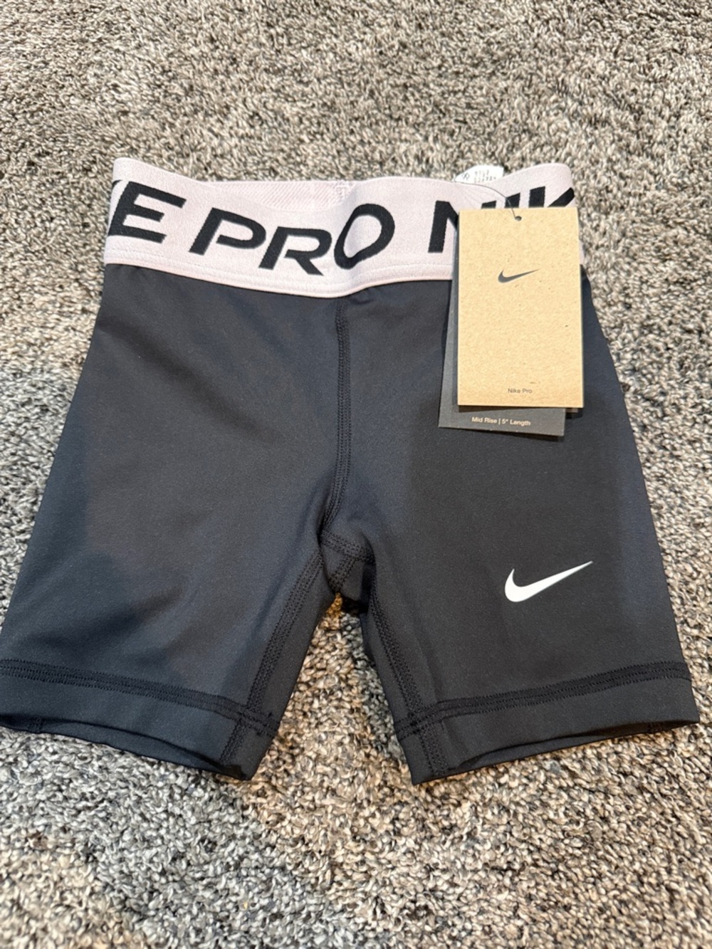 Girls Nike Pro Dri fit 5" Shorts. NWT